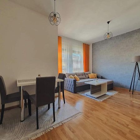 Zara 1 Apartman Bijeljina Eksteriør billede