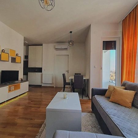 Zara 1 Apartman Bijeljina Eksteriør billede