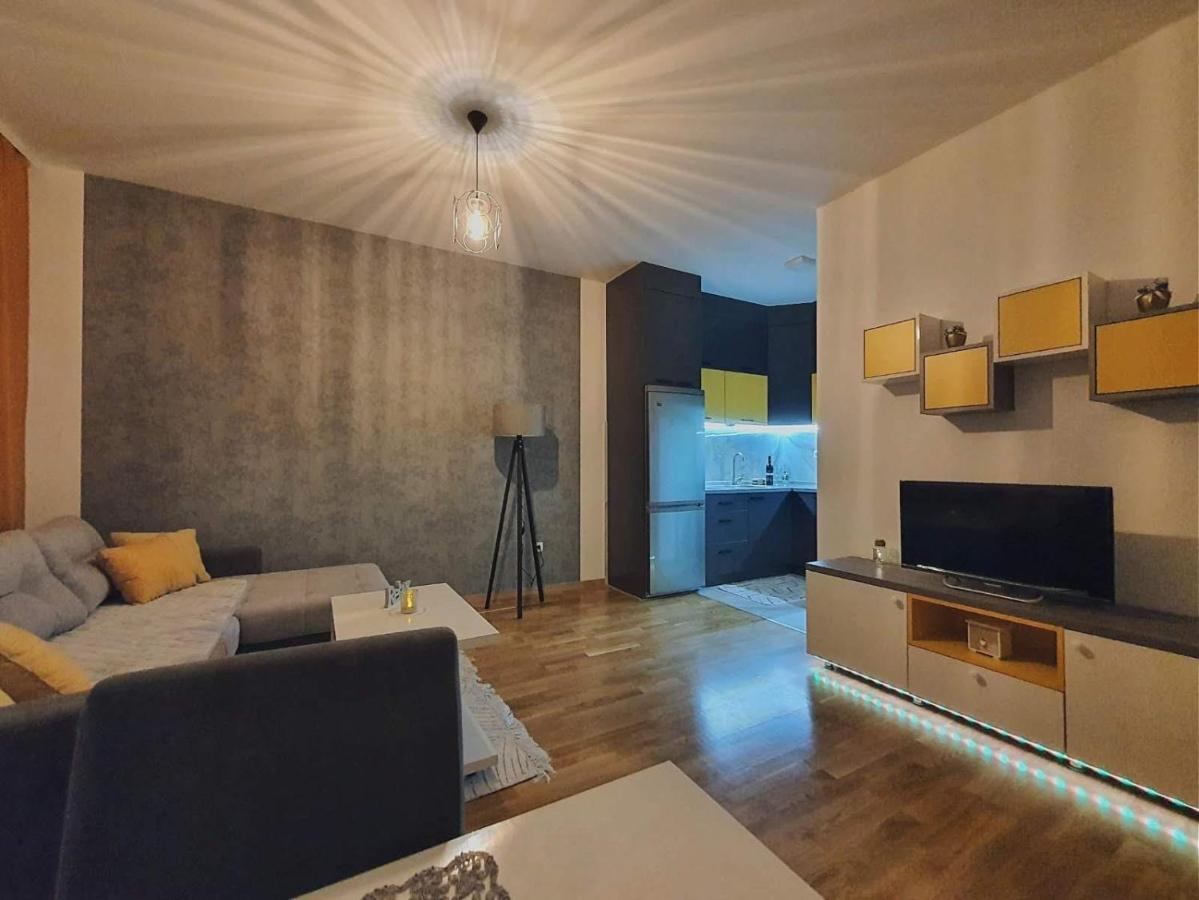 Zara 1 Apartman Bijeljina Eksteriør billede