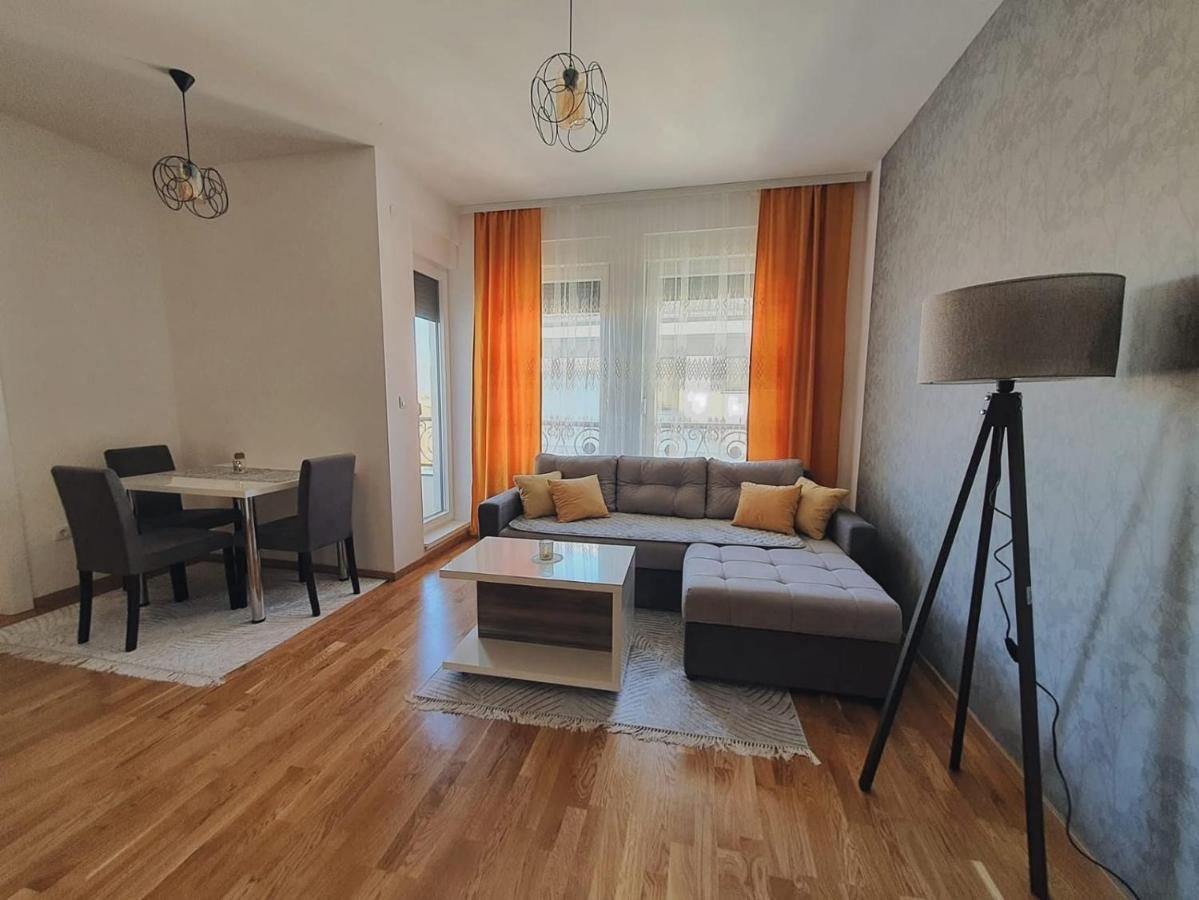 Zara 1 Apartman Bijeljina Eksteriør billede