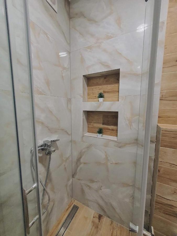 Zara 1 Apartman Bijeljina Eksteriør billede